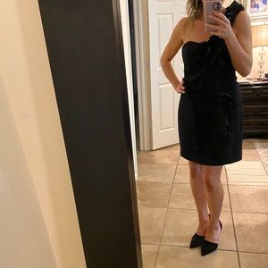 4/$20 ABS Allen Schwartz Black 3d Ruffle dress